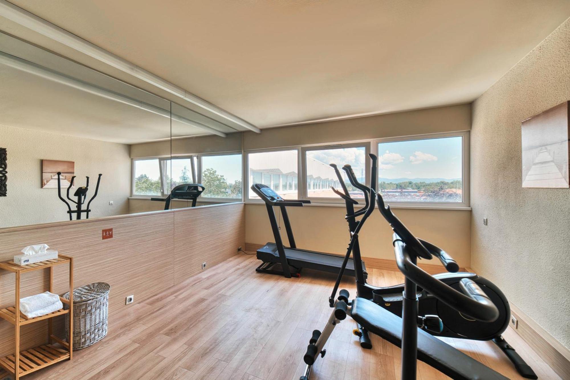 Kyriad Prestige Mulhouse - Basel Sausheim Eksteriør bilde